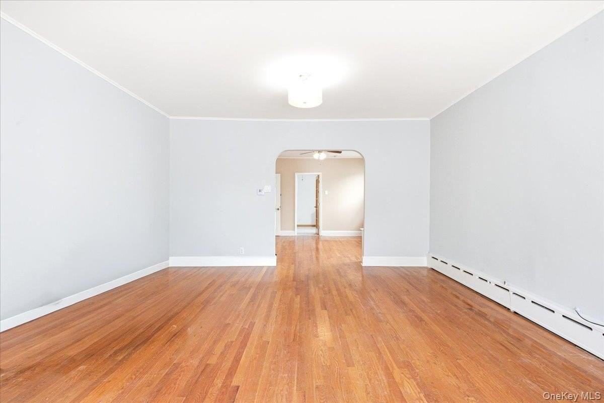 6951 Manse St - Photo 3 of 37