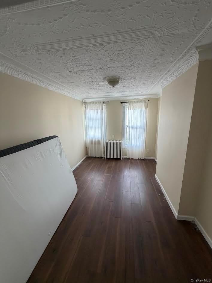410 53rd St - Photo 2 of 7