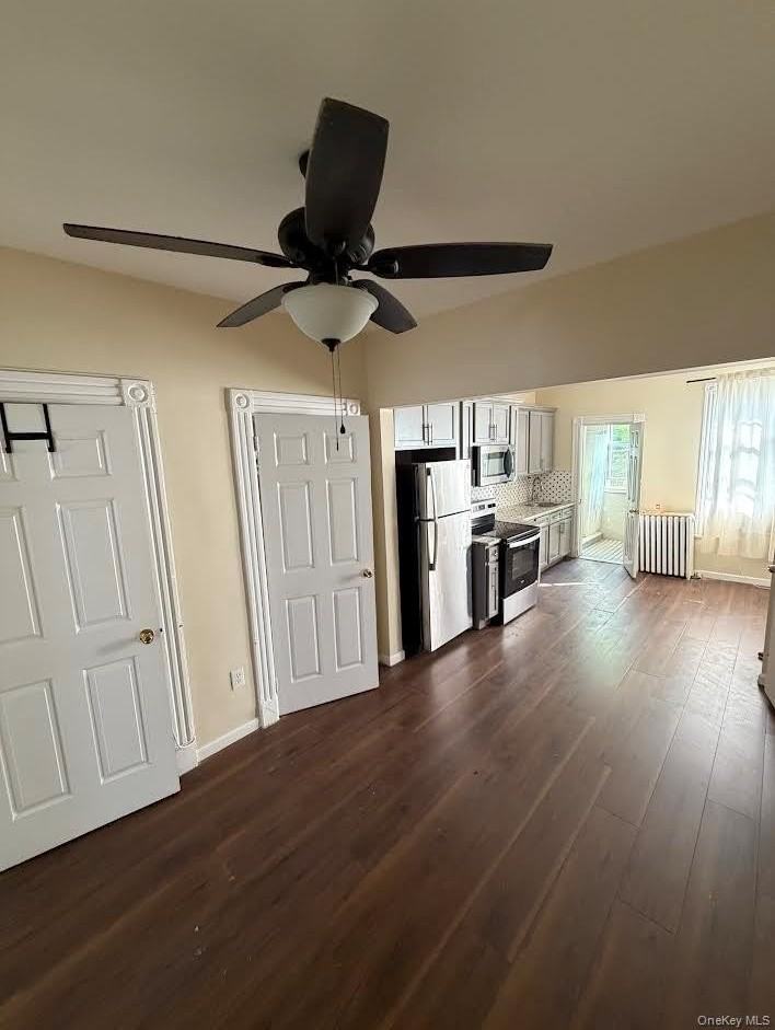 410 53rd St - Photo 5 of 7
