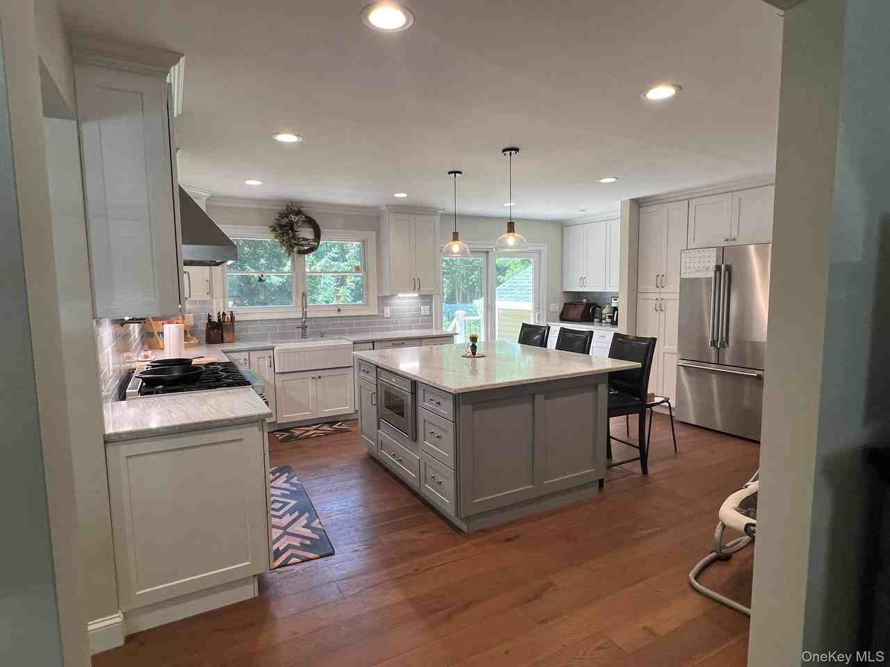 23 Craig Dr - Photo 4 of 18