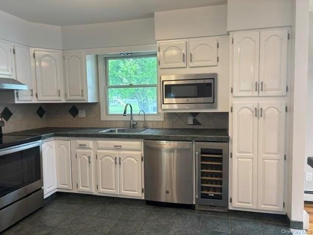 32 Louise Ln #2 - Photo 6 of 19