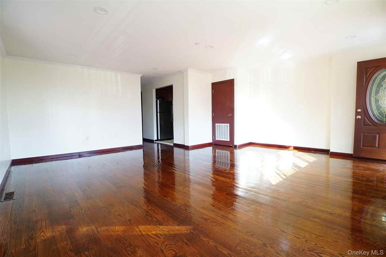 2529 Butler St #1FL - Photo 3 of 16
