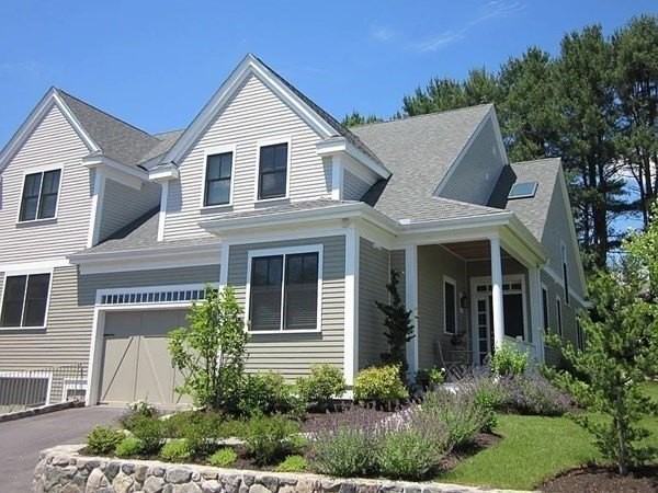 17 Courtyard Pl #17