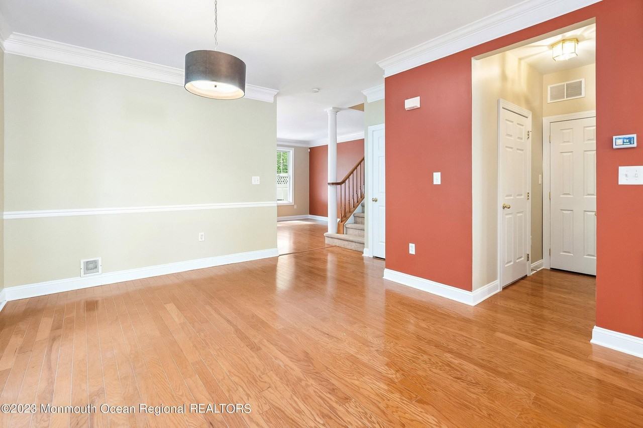 25 Indigo Dr - Photo 3 of 17