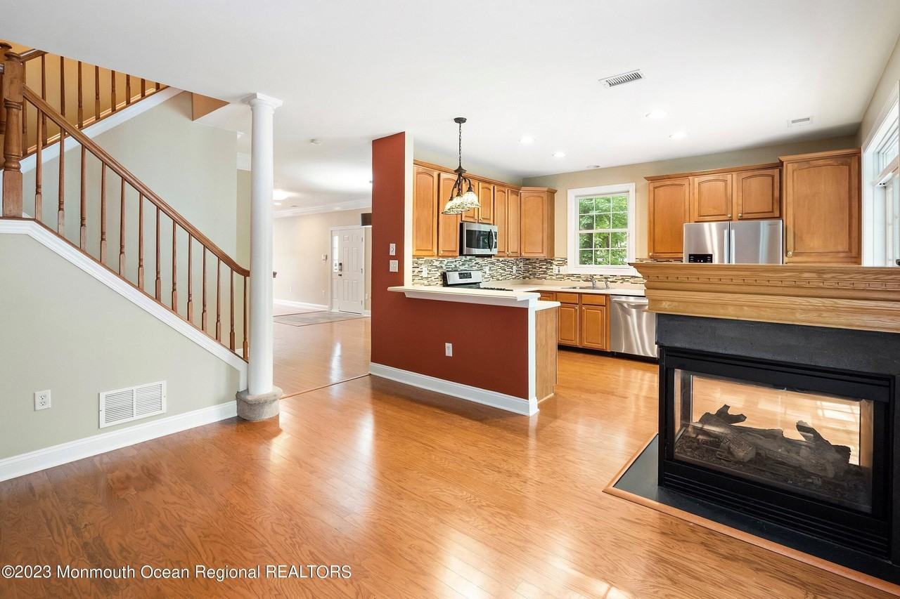 25 Indigo Dr - Photo 5 of 17