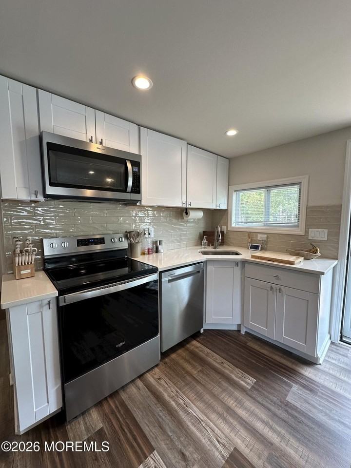 804 Pensacola Rd - Photo 3 of 10