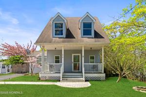 featured image of 216 Chatham Ave