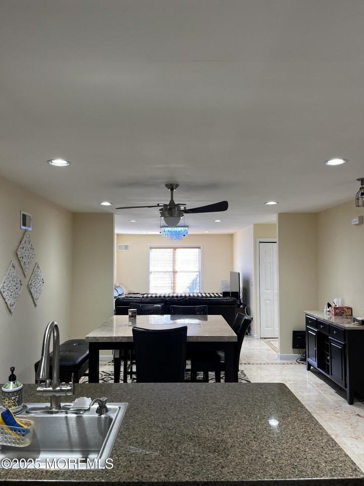 264 Midland Ave #32 - Photo 5 of 20