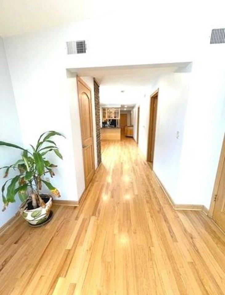 6213 N Milwaukee Ave #2 - Photo 3 of 9