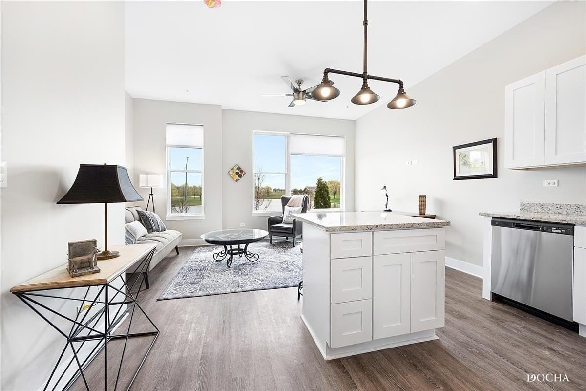 1101 Ritter St #304 - Photo 4 of 14