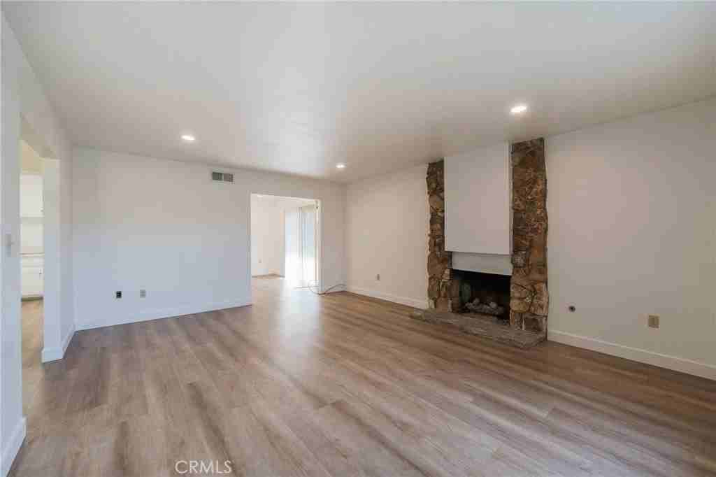 16531 Kellog Cir #1 - Photo 4 of 25