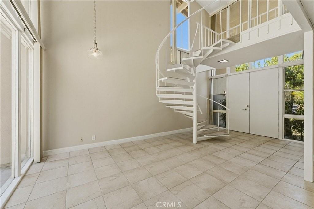 4120 Del Mar Ave - Photo 4 of 27