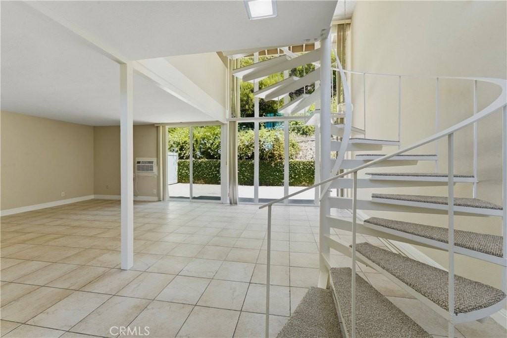 4120 Del Mar Ave - Photo 5 of 27