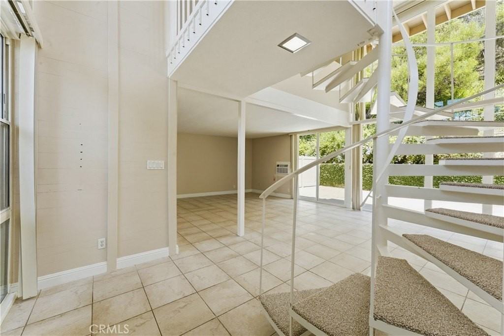4120 Del Mar Ave - Photo 6 of 27