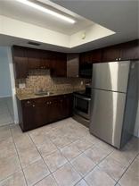 709 Se 46th Ter #1-4 - Photo 1 of 1