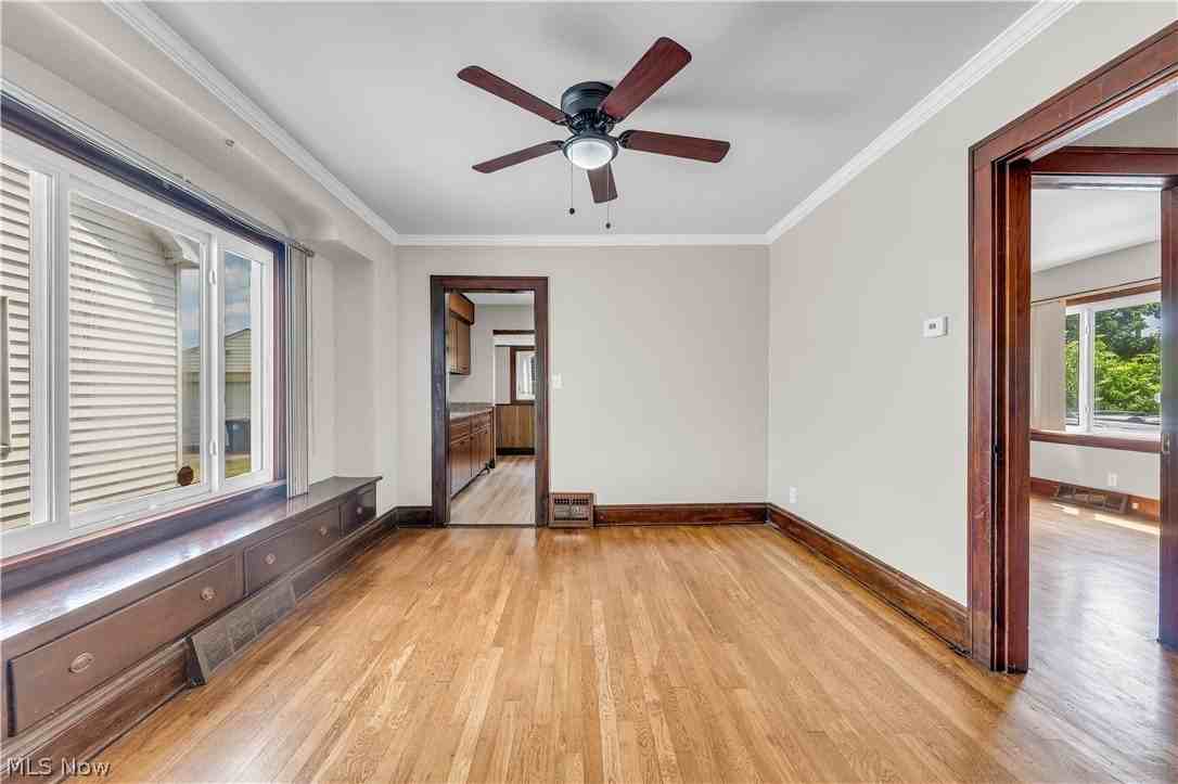 6800 Kazimier Ave - Photo 7 of 26