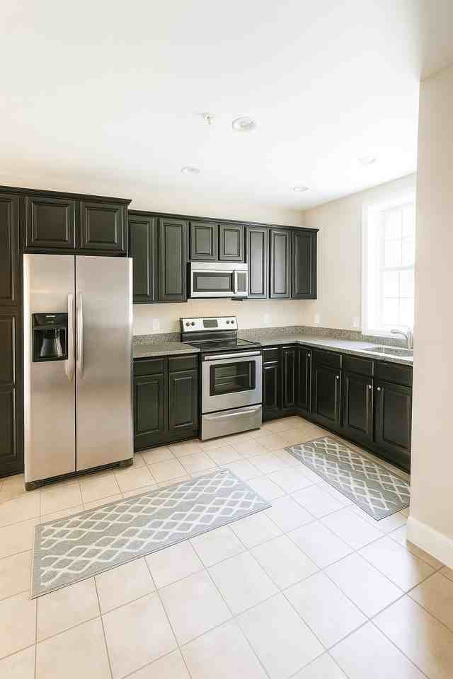 21 Clancy Dr - Photo 4 of 18