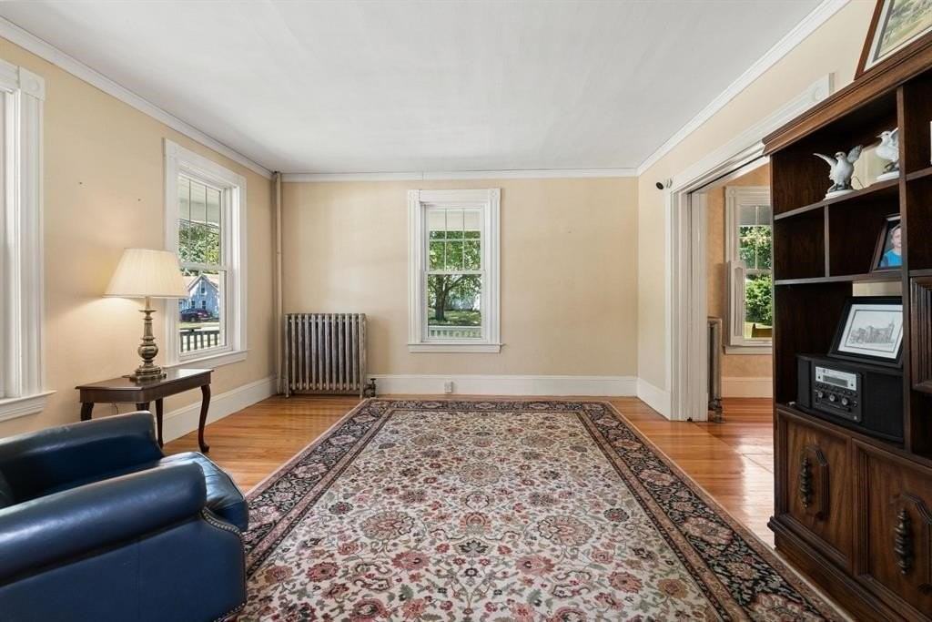 20 Stark Ave - Photo 6 of 44