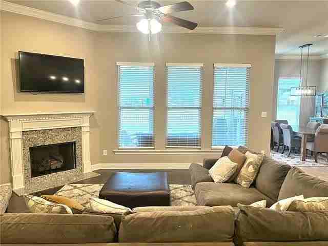 20259 Camden Ln - Photo 7 of 14
