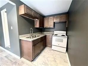1011 Wilkinson St #B - Photo 3 of 9