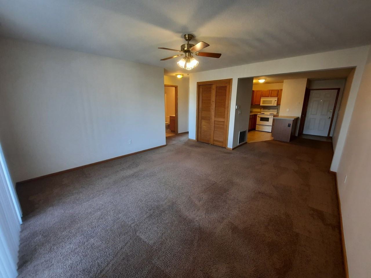 Mulberry Pointe Apartment Homes - Photo 2 of 46