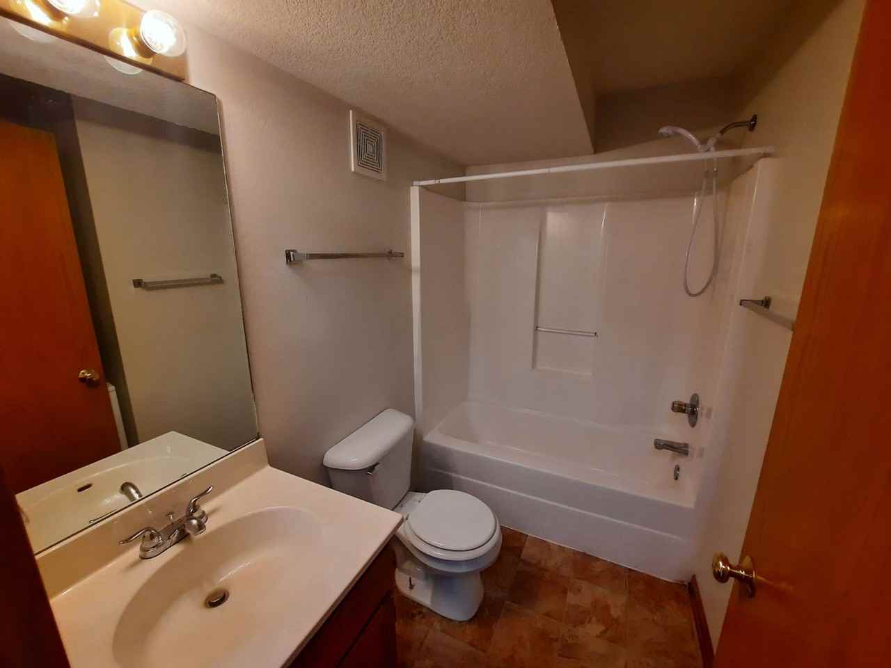 Mulberry Pointe Apartment Homes - Photo 7 of 46