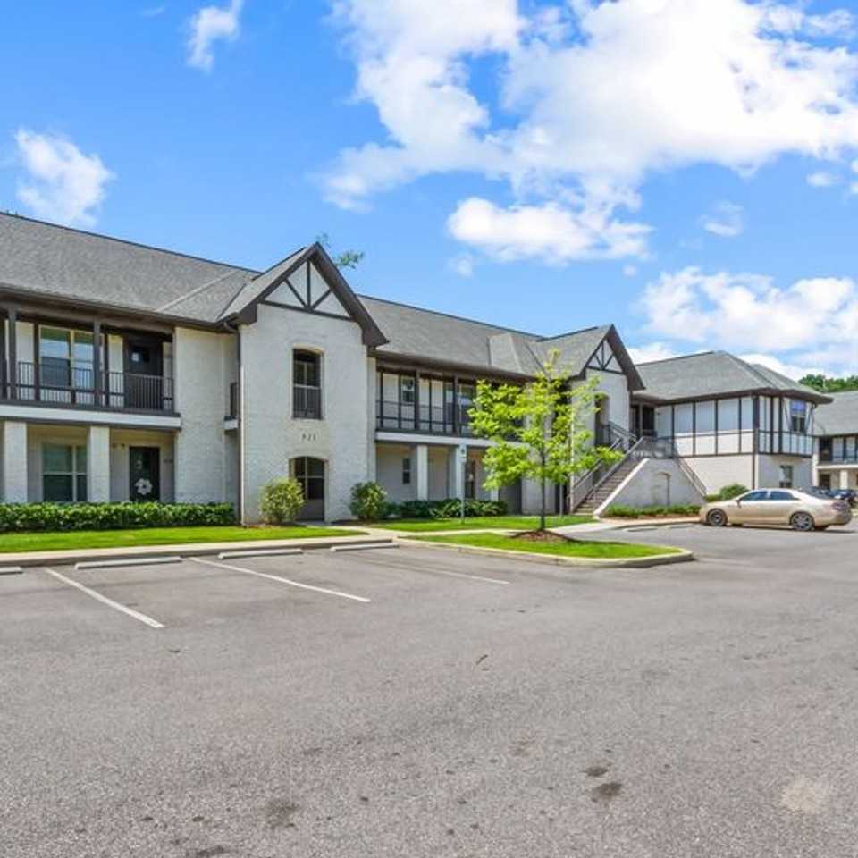 Brookmont Apartments - Photo 3 of 50