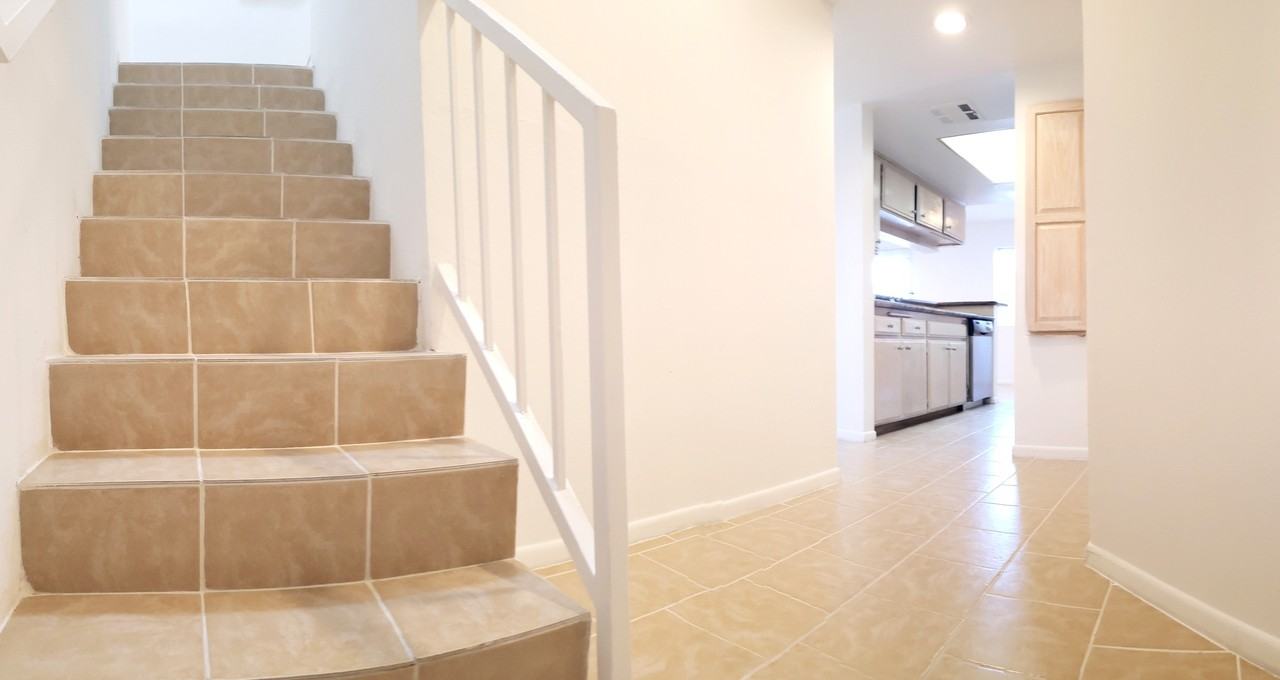 11020 Hesby Street #3 - Photo 6 of 19