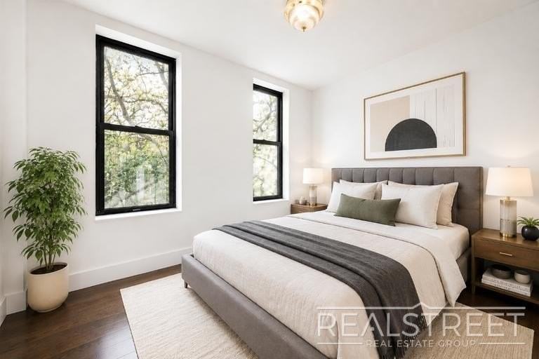 471 Chauncey St #2R - Photo 3 of 7