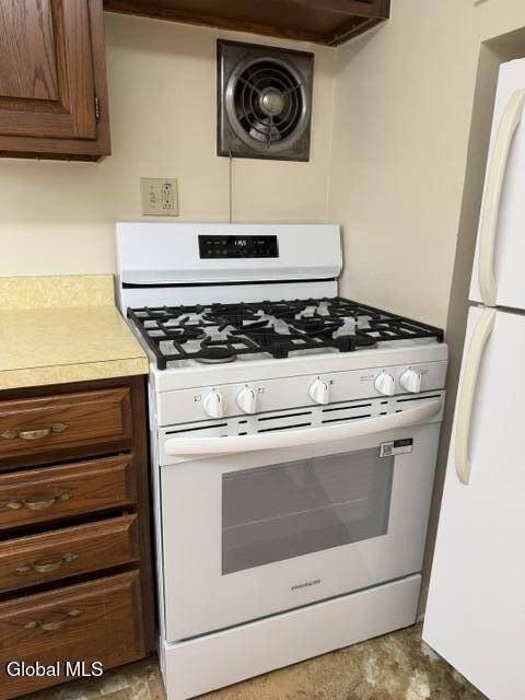 1366 Helderberg Ave #2ndFL - Photo 7 of 16