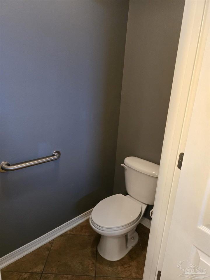 2320 Badger Cir - Photo 6 of 10