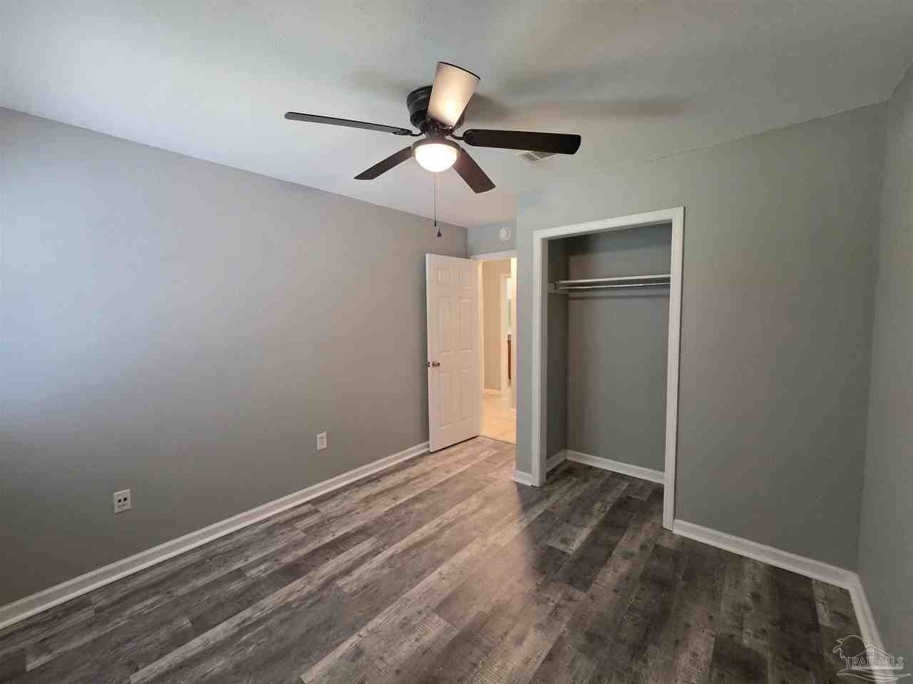 3346 Green Briar Cir - Photo 7 of 17