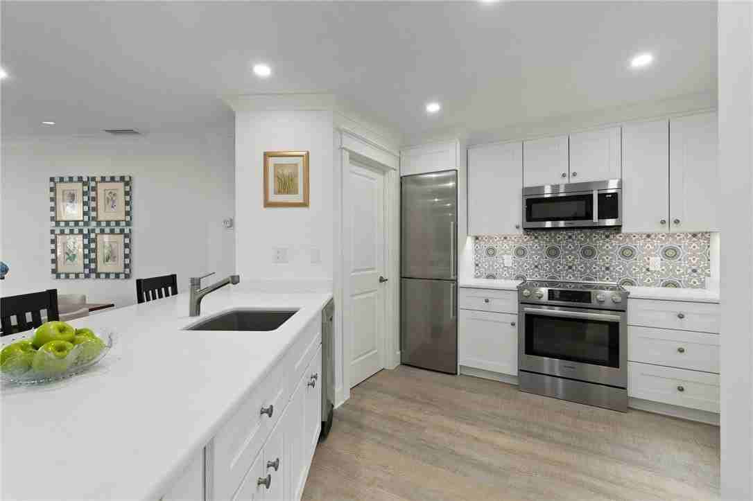 8745 Lakeside Blvd #103 - Photo 6 of 35