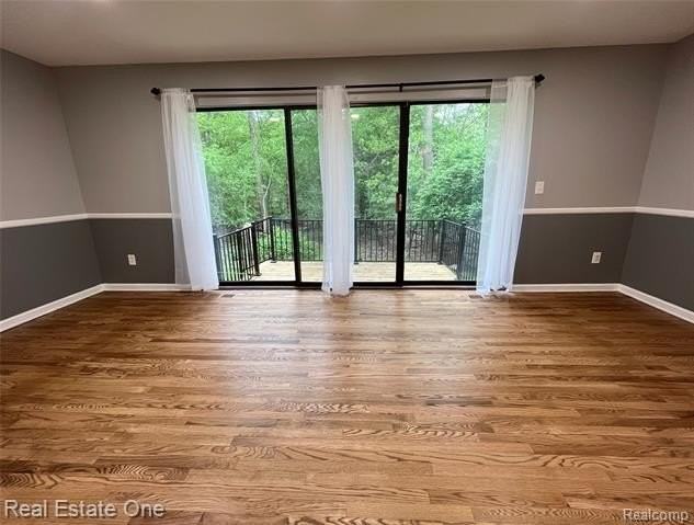 1403 Oakbrook E #93 - Photo 6 of 20