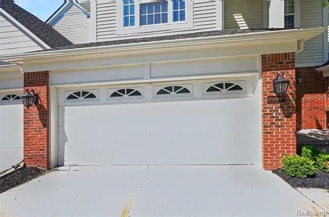 29307 Douglas Dr - Photo 2 of 20