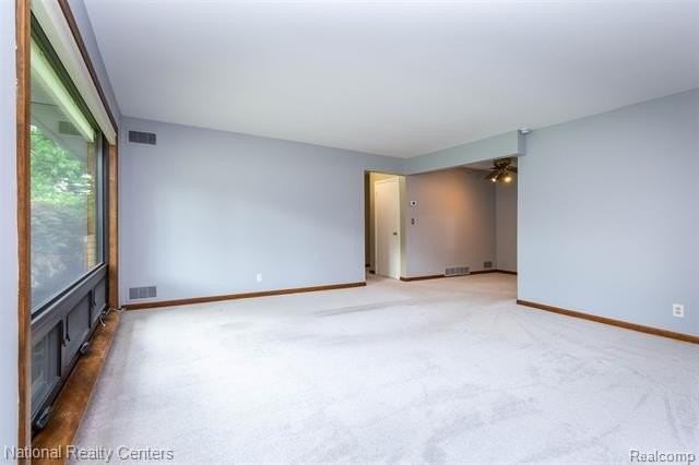 2475 Lafay Dr - Photo 4 of 31