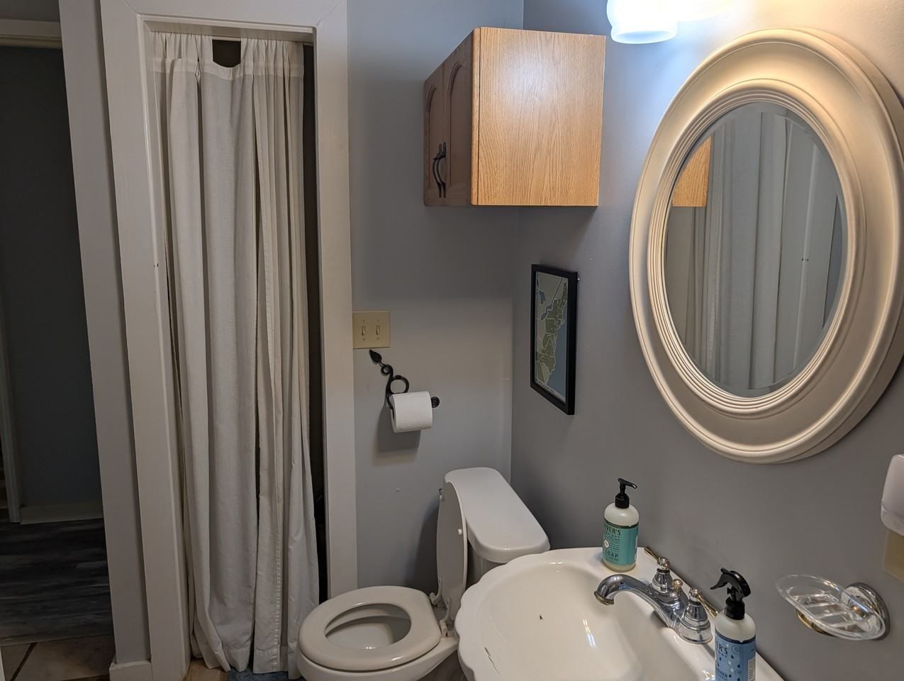 922 Henderson Rd #1 - Photo 5 of 10