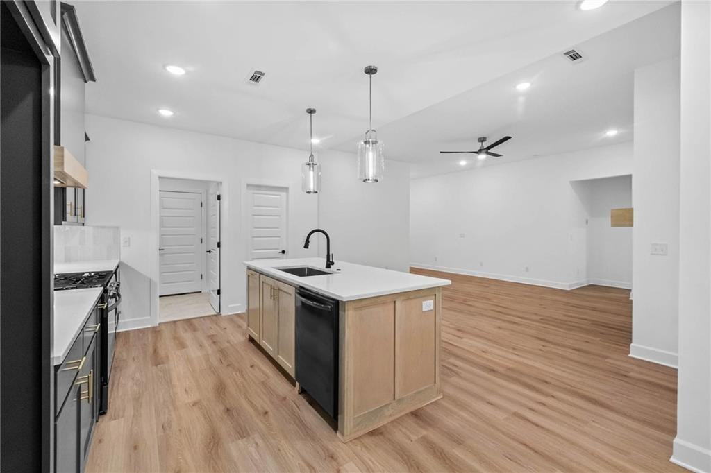 4 Argyll Cir #1 - Photo 7 of 24