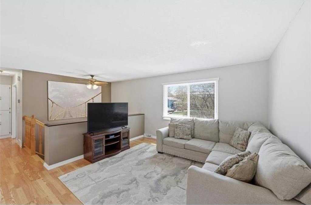 461 105th Ave Nw - Photo 3 of 5