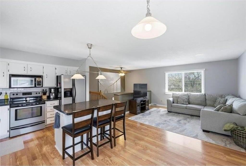 461 105th Ave Nw - Photo 4 of 5