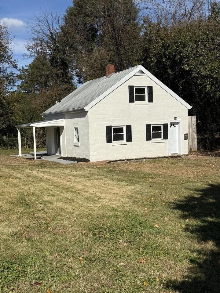 2608 Dorchester Dr Nw - Photo 2 of 16