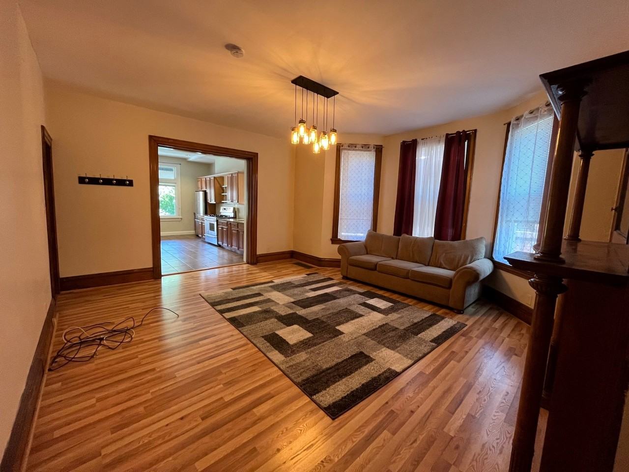 347 Stratford Ave #1 - Photo 7 of 26