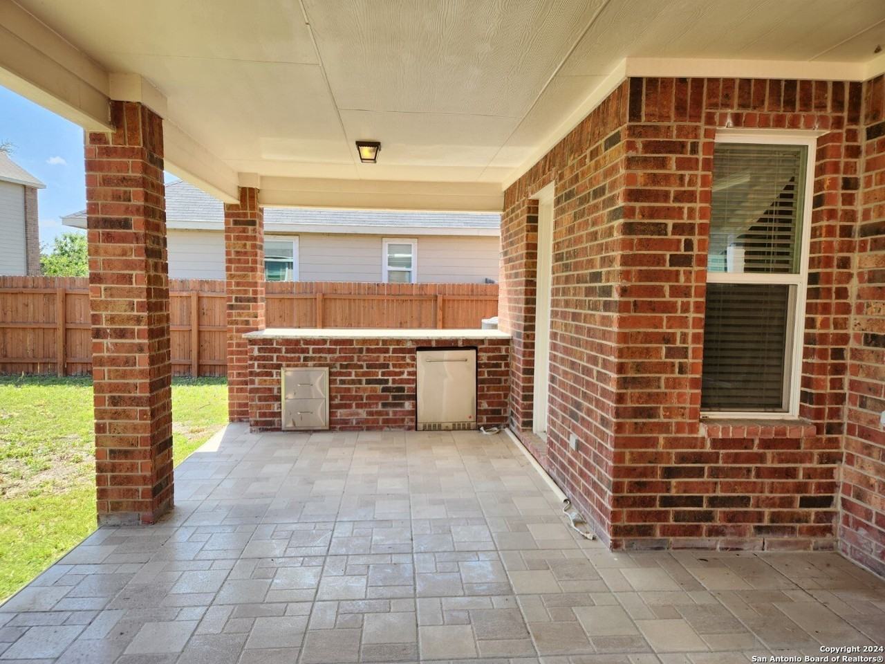 15214 Ohare Lndg - Photo 2 of 43