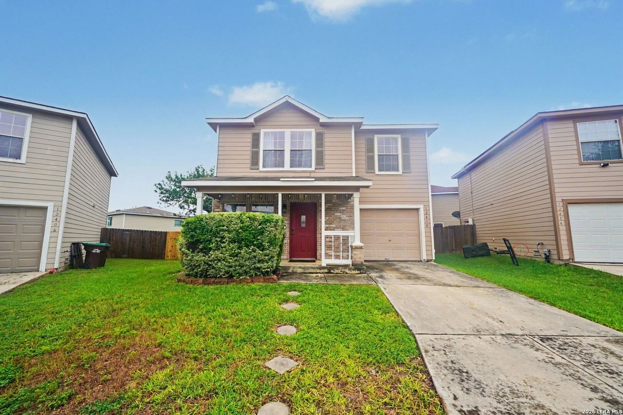 12410 Tallow Cir - Photo 2 of 38