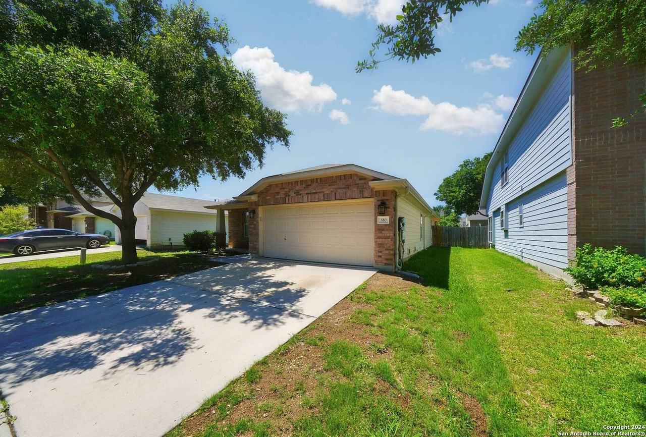 320 Longhorn Way - Photo 6 of 36