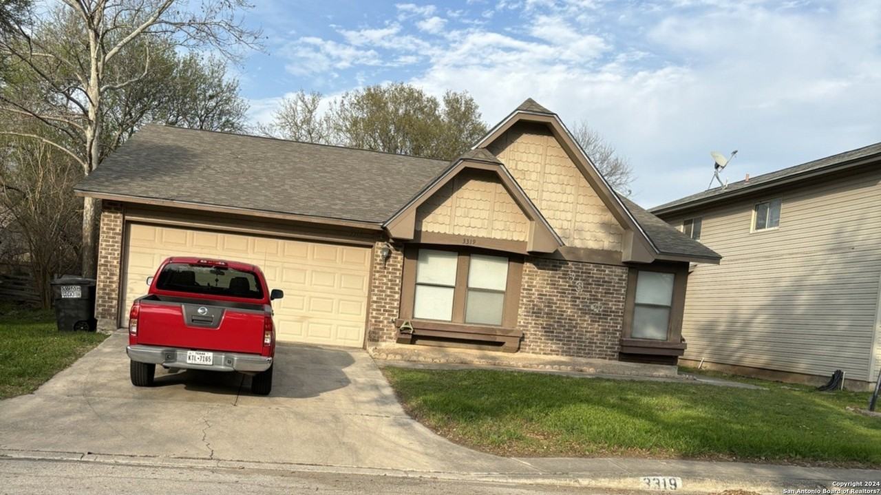 3319 Tree Grove Dr - Photo 2 of 29