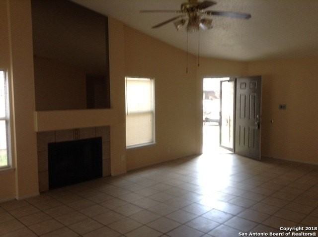 3319 Tree Grove Dr - Photo 6 of 29