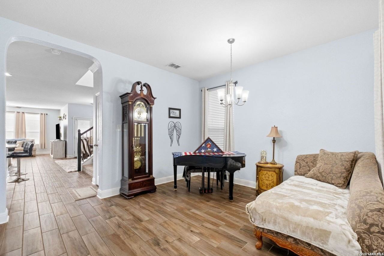 6048 Akin Song - Photo 4 of 33
