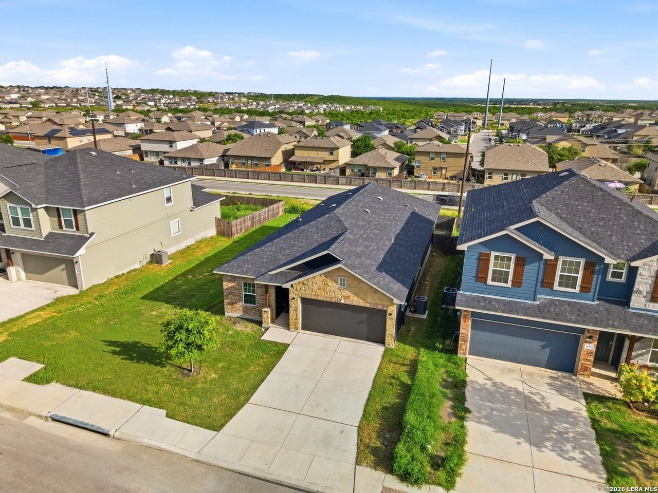 11718 Classmore Gap - Photo 4 of 39