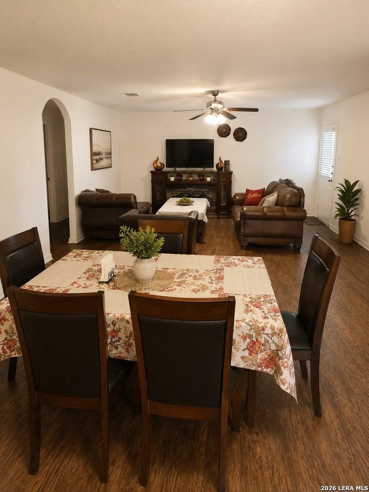 12251 Siragusa - Photo 2 of 10